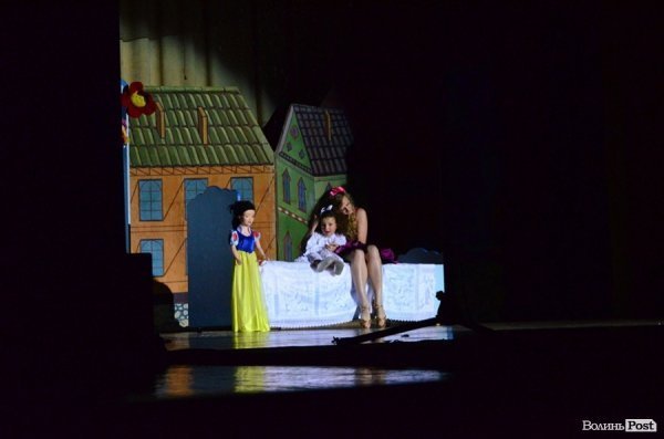 У Луцьку вибирали маленьких принца і принцесу. ФОТО