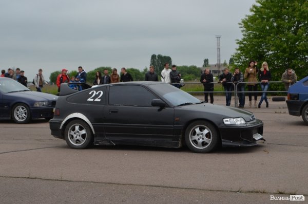 Під Луцьком визначили переможця з дрег-рейсінгу. ФОТО