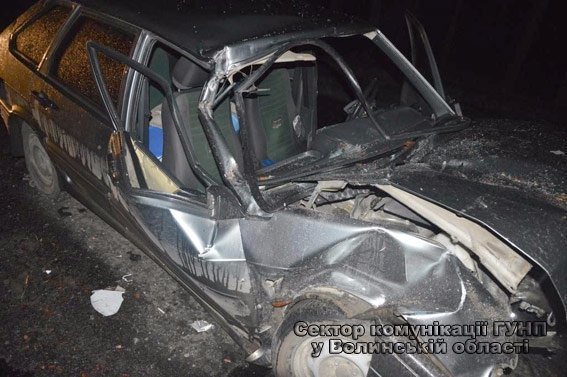 Під Любешовом нетверезий пенсіонер за кермом не розминувся з трактором. ФОТО