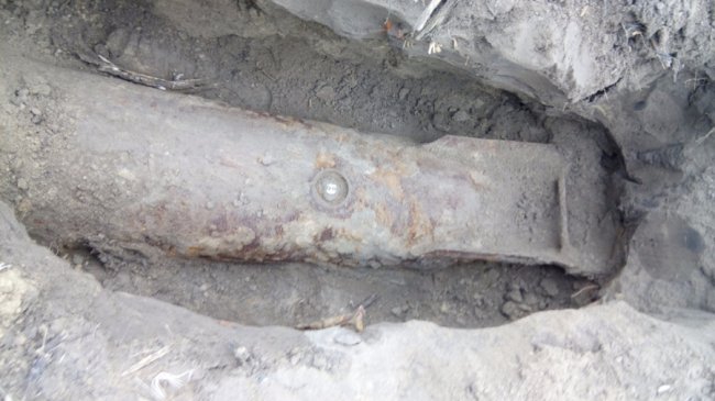 Волинянин на городі знайшов 500-кілограмову авіабомбу