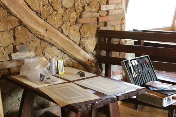 Чорна хроніка: на Дубенщині  харків'янин зарубав молоду дівчину. ФОТО