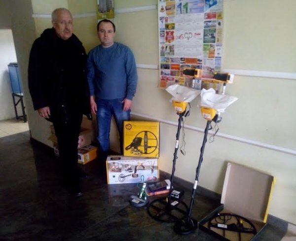 З Волині на Схід бійцям передали металошукачі. ФОТО