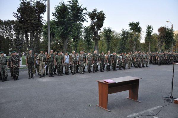Луцькі прикордонники повернулись зі Сходу. ФОТО