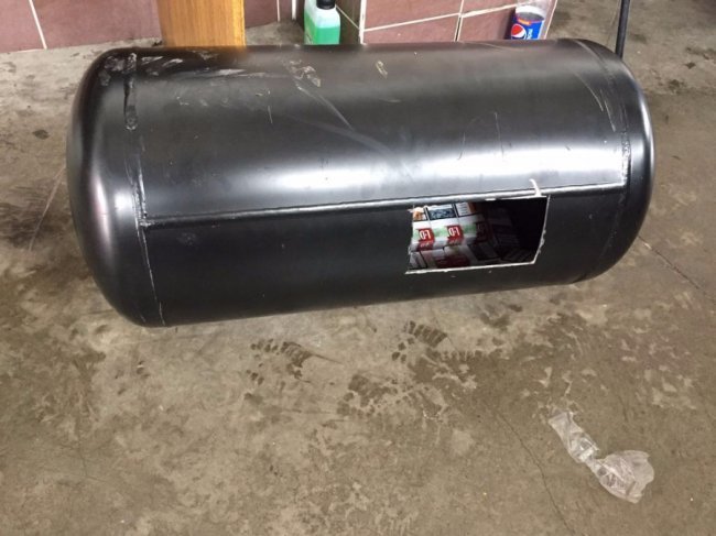 Через контрабанду поляк «залишив» у «Ягодині» авто