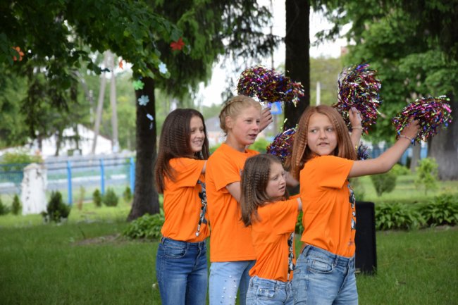 Луцькі прикордонники влаштували святковий концерт для дітей з особливими потребами. ФОТО