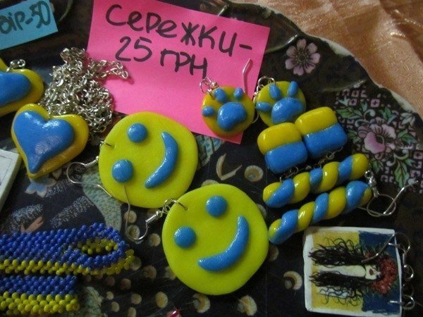 У Луцьку - благодійний аукціон хендмейду. ФОТО