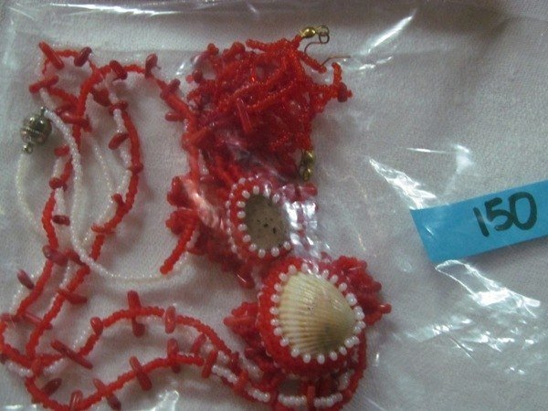 У Луцьку - благодійний аукціон хендмейду. ФОТО