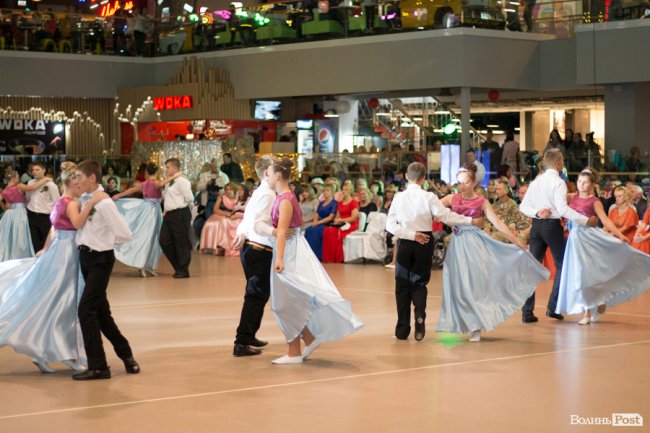 Свято з душею: у Луцьку відбувся «Осінній бал». ФОТО
