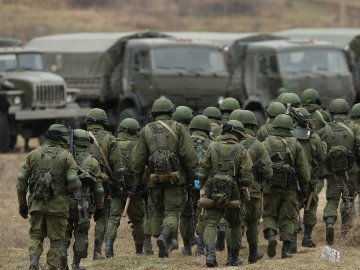 Росія перекидає усі сили з Білорусі на Донбас, – розвідка