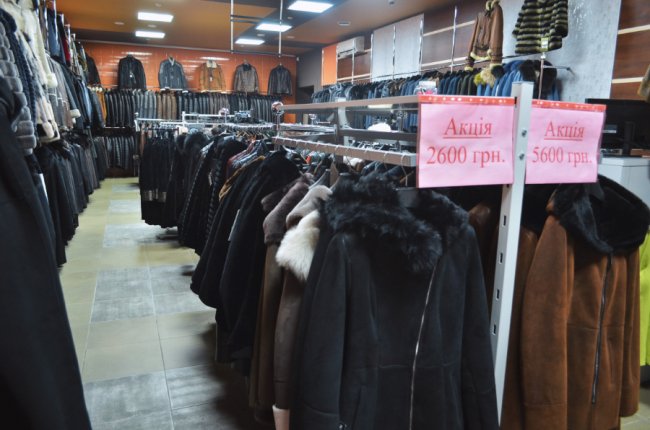 У магазині шкіри та хутра «Steel» – нова колекція, знижки та подарунки*