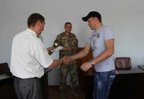 Ковельчани-бійці отримали посвідчення. ФОТО