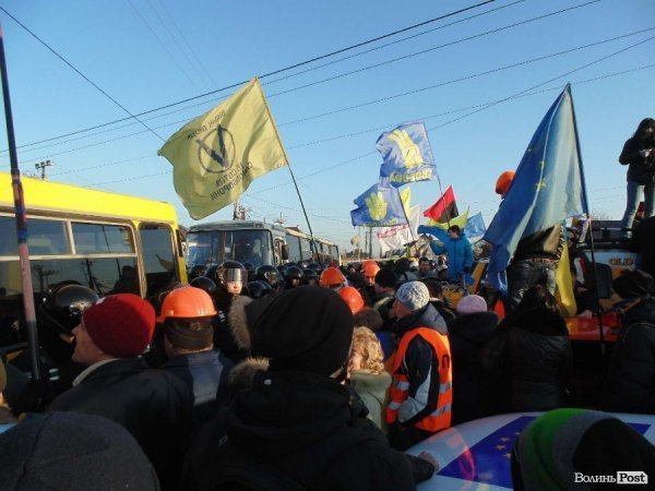 Фотовраження лучанина від автопробігу до Межигір'я 
