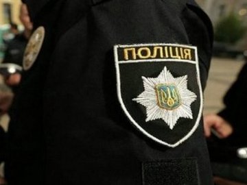 Водій, який пропонував хабар волинським поліцейським, заплатить чималий штраф