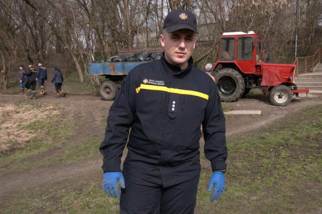 Екотолока: у Луцьку прибирали узбережжя Сапалаївки і Жидувки. ВІДЕО