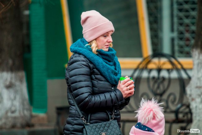 Кавовий Луцьк: як мешканці міста рятуються від холоду. ФОТО
