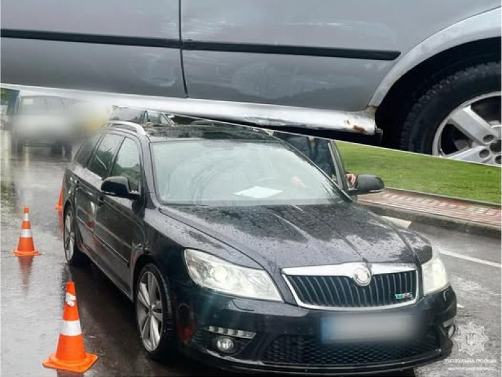Знайшли водійку, яка скоїла ДТП у Луцьку та накивала п'ятами з місця аварії. ФОТО