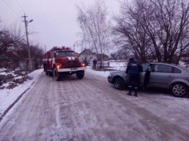 На Волині авто злетіло в кювет. ФОТО