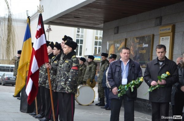 У Луцьку прощалися із двома загиблими бійцями АТО. ФОТО