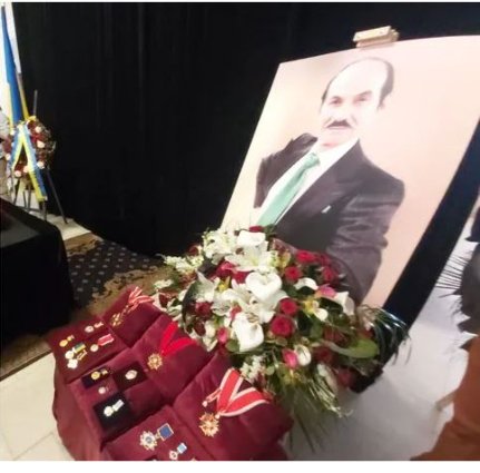 У Києві прощаються з легендарним Григорієм Чапкісом. ФОТО