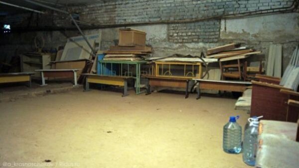 У Слов'янську люди живуть в бомбосховищах. ФОТО. ВІДЕО