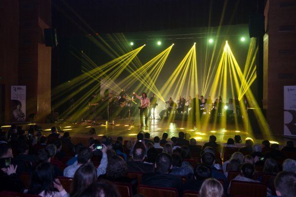 «Різдвяна зірка» - традиція робити добро в Луцьку