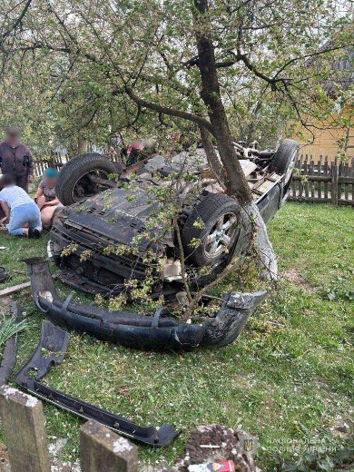 На Волині перекинулось авто: 18-річний пасажир в реанімації, водій був п'яний