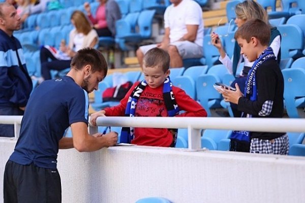 Емоції вболівальників на матчі «Чорноморець» - «Волинь». ФОТО