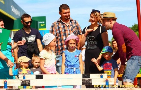 Безпека понад усе: маленьких волинян вчили, як поводитися на дорозі. ФОТО