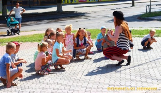 Безпека понад усе: маленьких волинян вчили, як поводитися на дорозі. ФОТО