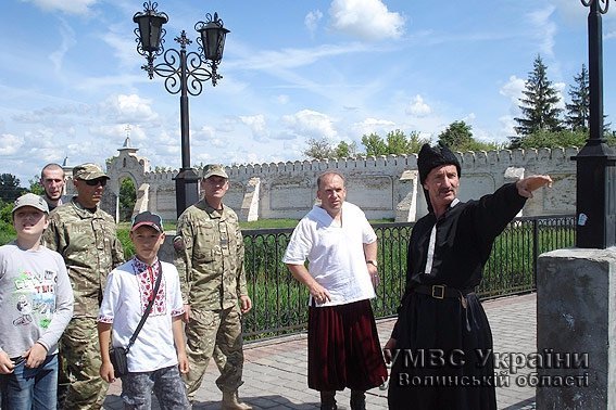 Бійці Волині навчали патріотичності школярів. ФОТО