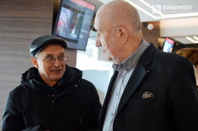 У Луцьку - аншлаг на кіносеансі для пенсіонерів. ФОТО