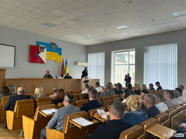 Олександра Омельчука, який втік за кордон, звільнили з посади голови Луцької райради