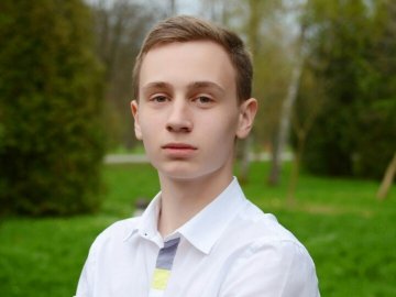 Збирають кошти для постраждалого у жахливій ДТП на Дубнівській