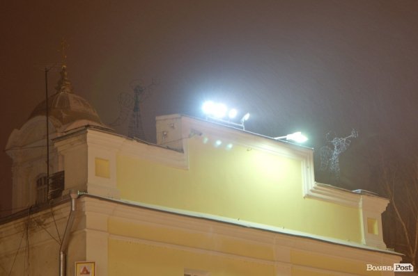 У Луцьку знову хуртовина. ФОТО