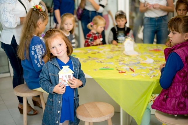 Атмосферна художня студія для дітей у «Промені»*