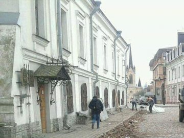 У Луцьку розблокували одну з вулиць Старого міста. ФОТО