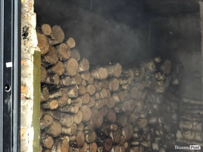 У центрі Луцька – задимлення в котельні. ФОТО 