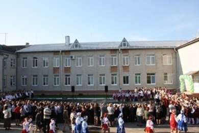 На Ківерцівщині відкрили оновлену школу і садок. ФОТО