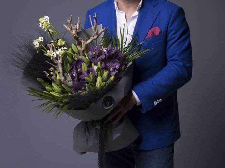 Чоловічі букети від LoraShen: сучасний погляд на подарунок для сильних