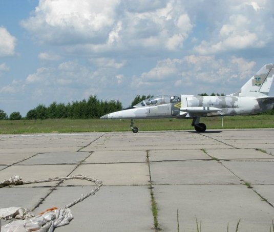 Луцьк авіаційний: літаки на військовому аеродромі. ФОТО