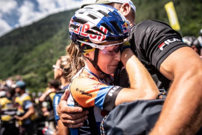 Відома велогонщиця з Луцька опублікувала чуттєві фото з Кубку світу