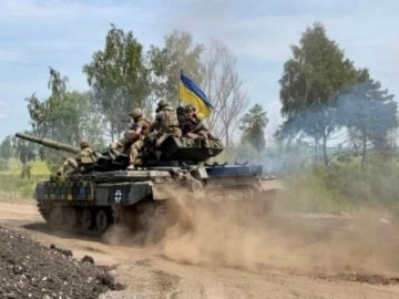 За минулу добу українські захисники знищили близько 870 російських окупантів