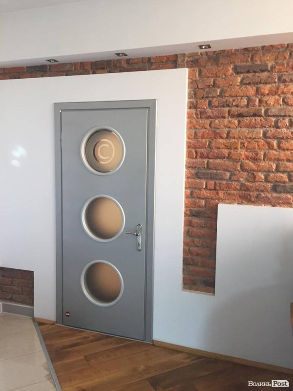 Робоче місце директора виробництва Modern Expo. АНОНС