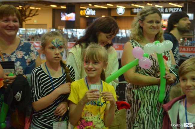 Діти наших Героїв: у «ПортСity» розважали дітей волинських атовців