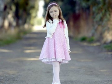 Комфорт чи стиль: як підібрати плаття для маленької дівчинки?*