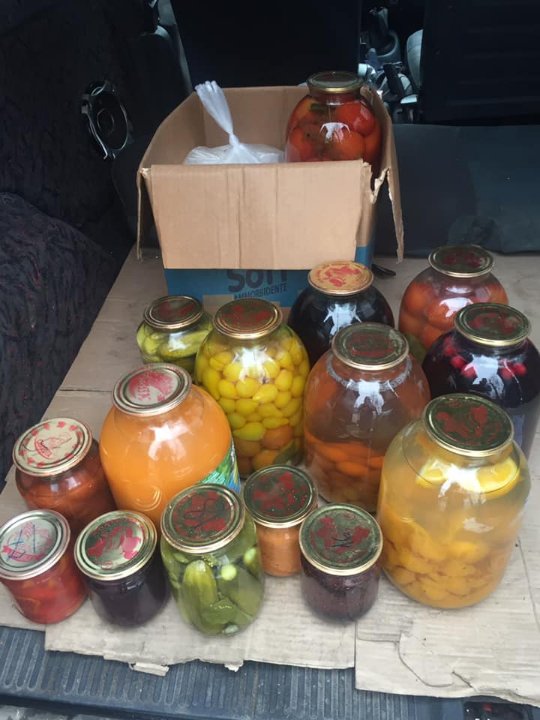 Свято для солдата: волинським бійцям збирають смачні подарунки. ФОТО