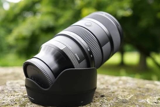 Як вибрати об'єктив Sigma для повнокадрових камер Sony і зекономити понад 40 000 грн