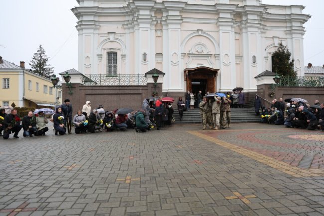 У Луцьку попрощалися з Героєм Сергієм Мацюком