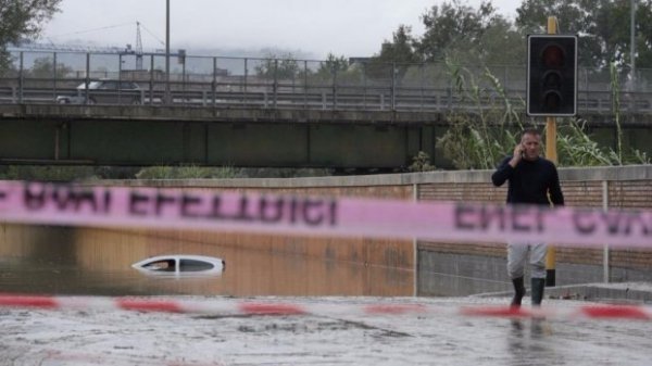 Сильна повінь накрила Італію: є жертви. ФОТО