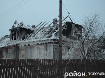 На Волині на Різдво згорів будинок, де мешкали дві сім'ї